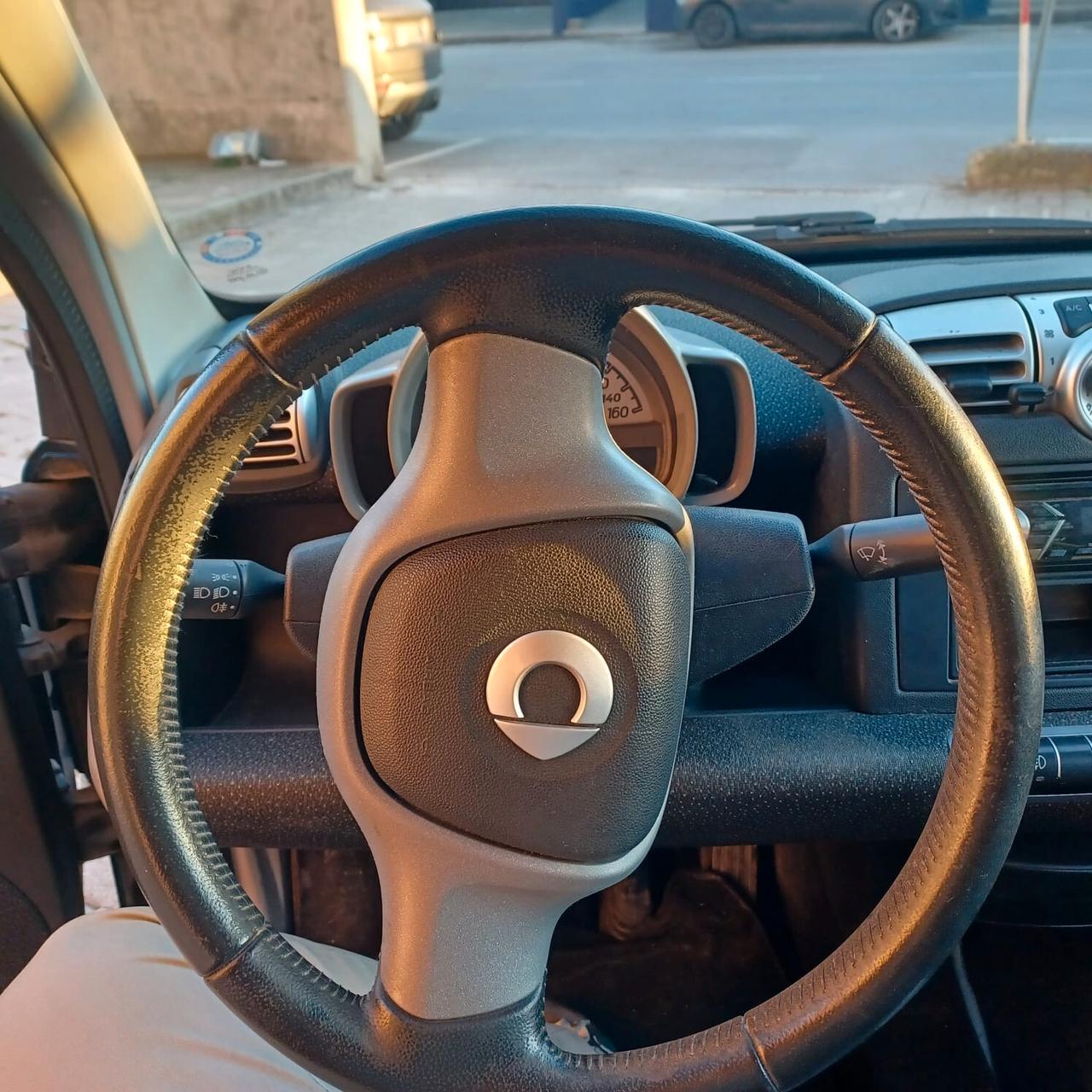 SMART FOR TWO 1.0 NEOPATENTATI AUTOM CAMBIO RIFATTO