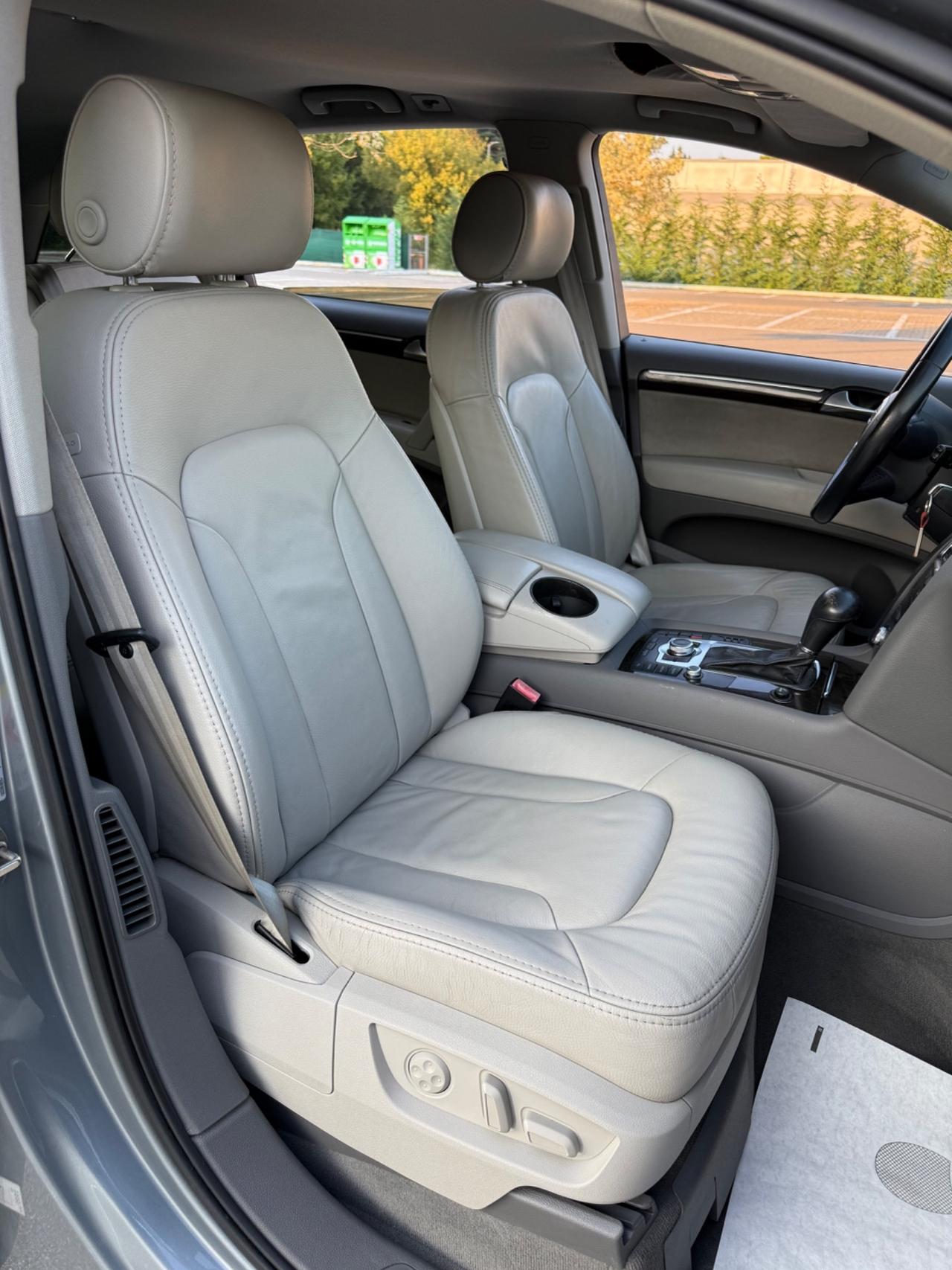 Audi Q7 3.0 V6 TDI 240 CV quattro tiptronic Advanced*Navi*Xenon*Pelle
