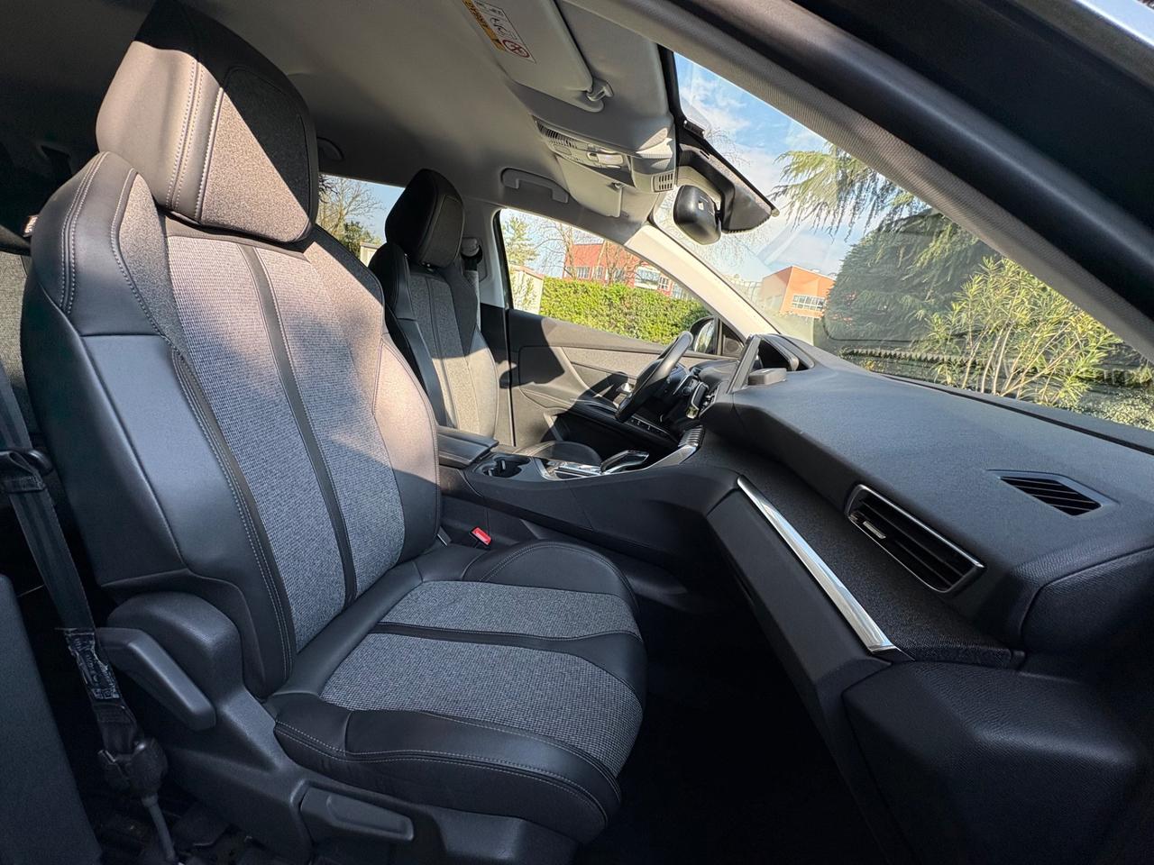 Peugeot 5008 1.5 bluehdi Allure(MOTORE 40.000KM)