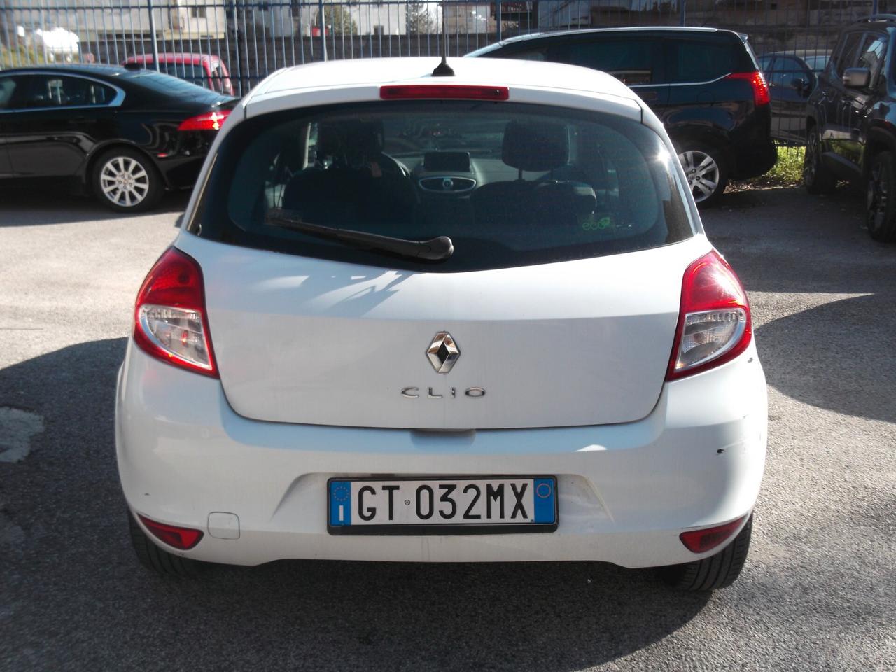 Renault Clio 1.2 16V 3 porte Dynamique