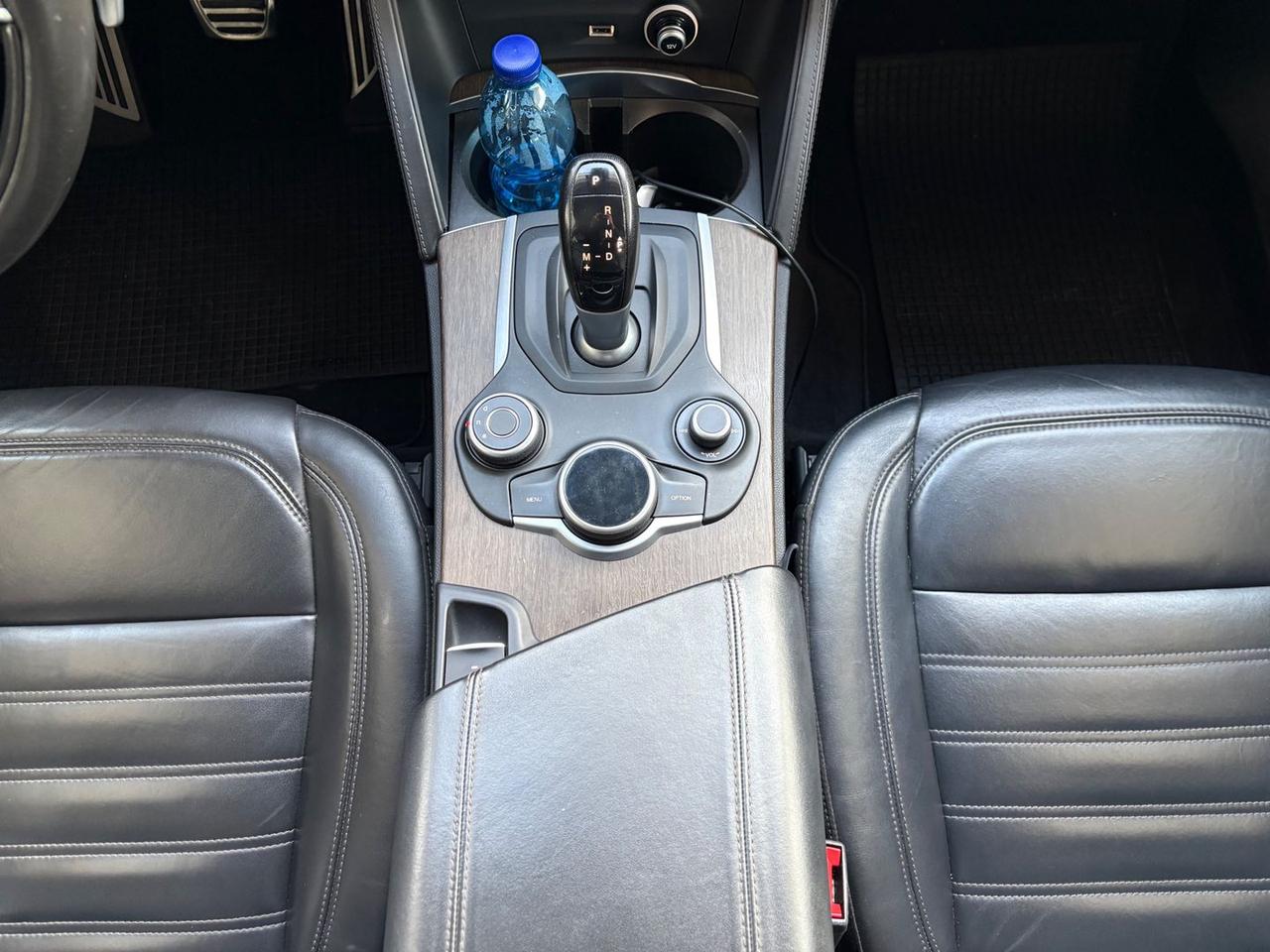 Alfa Romeo Stelvio First Edition 2.0 280 CV #9829