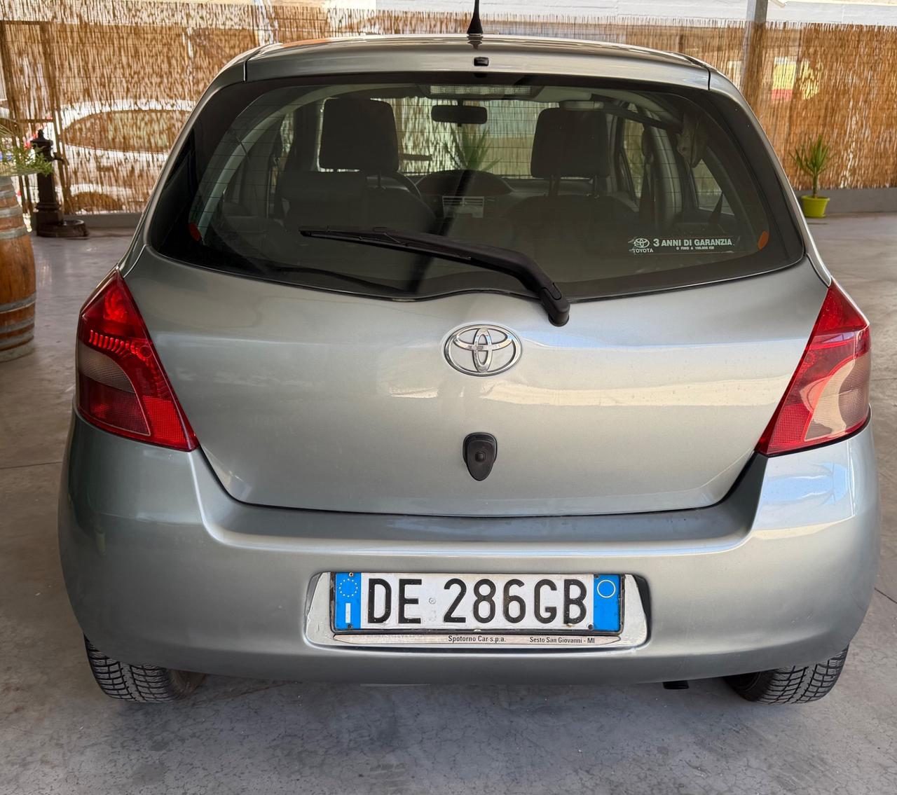 Toyota Yaris 1.3 3 porte Luna