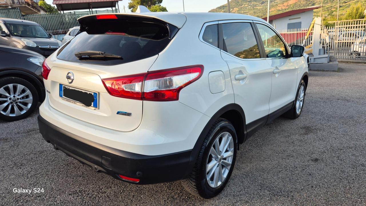 Nissan Qashqai 1.5 dCi 360