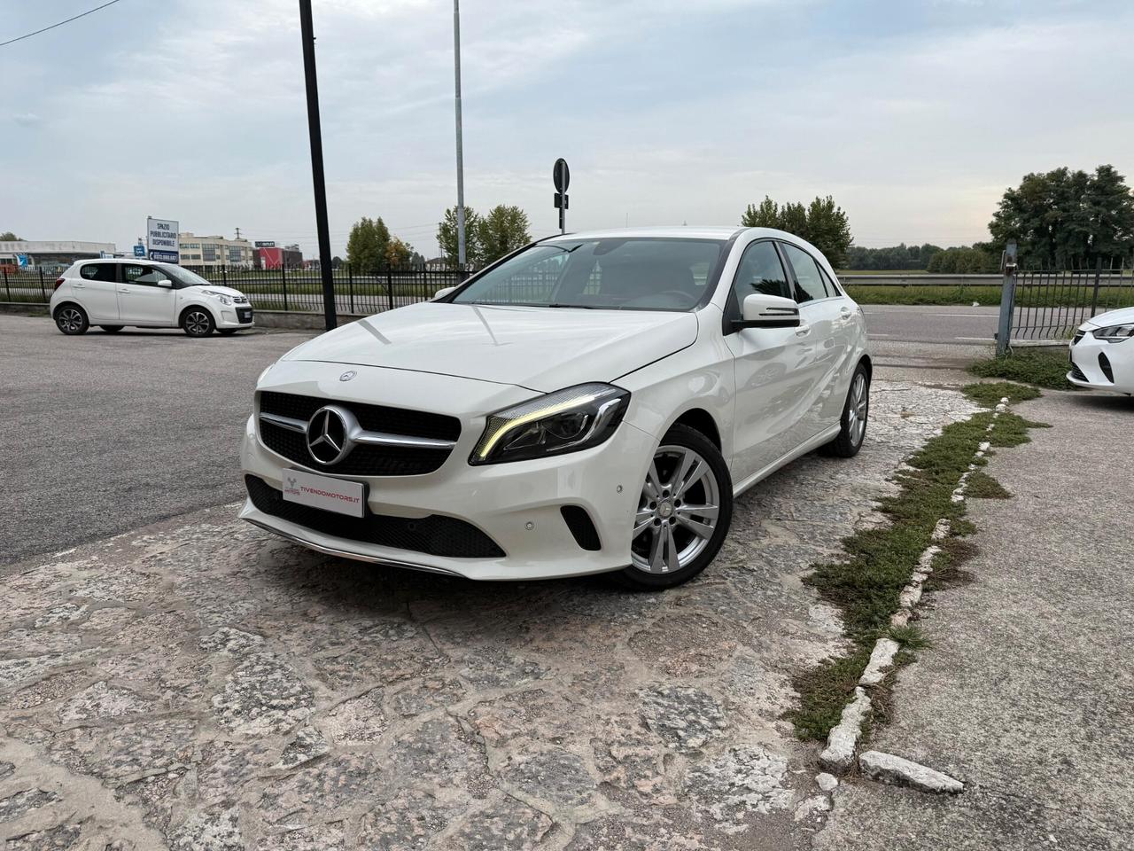 Mercedes-benz A 180 d Automatic Sport MULTICOLOR