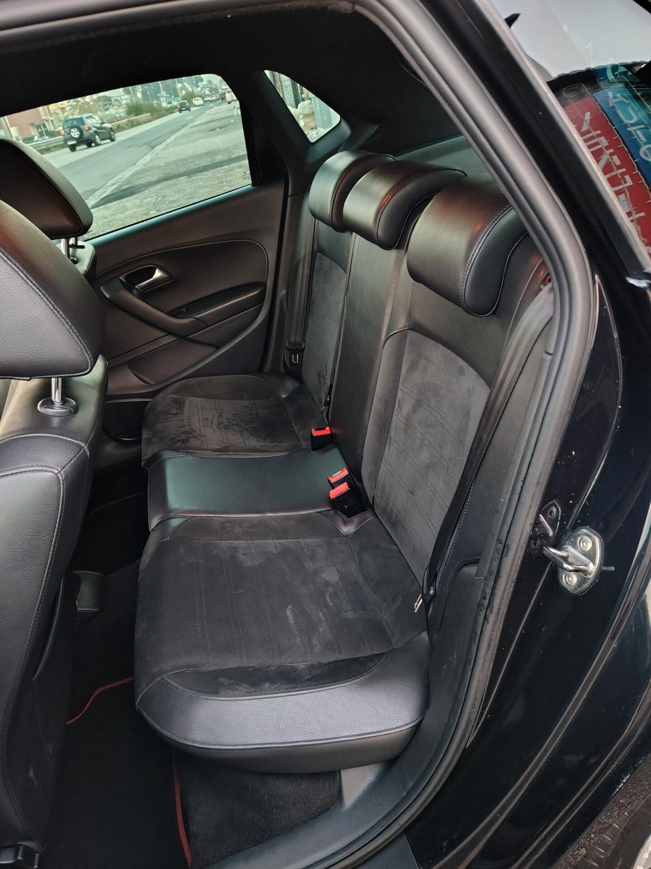 Volkswagen Polo 1.4 TSI DSG 5 porte GTI