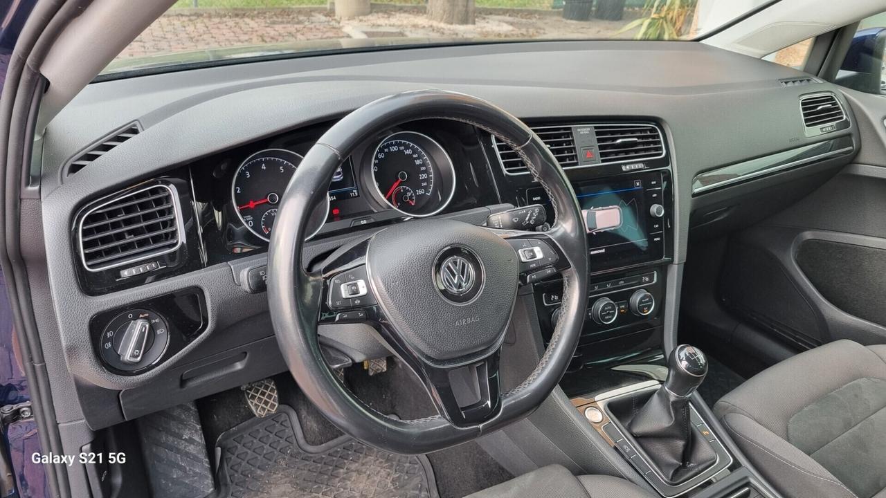 Volkswagen Golf 5p 1.5 tgi Highline BlueMotion 130cv