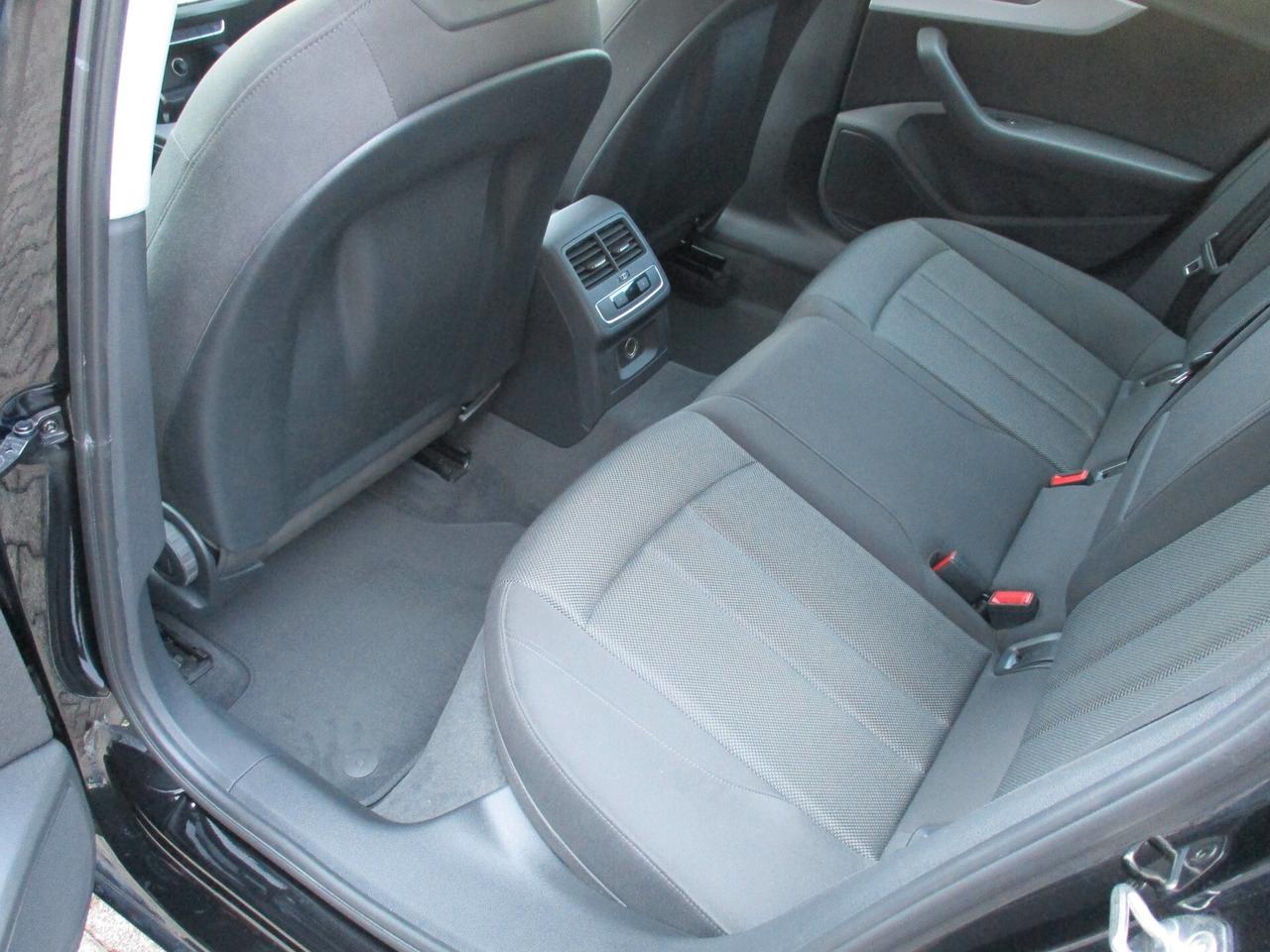 Audi A4 Avant 2.0 TDI 150 CV S tronic Business