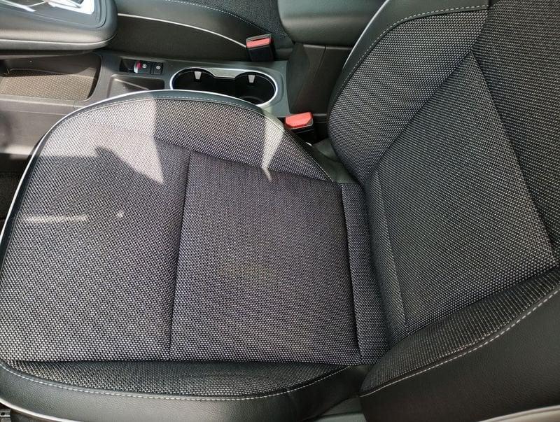 Renault Captur E-Tech plug-in hybrid Captur 1.6 E-Tech phev Intens 160cv auto my21