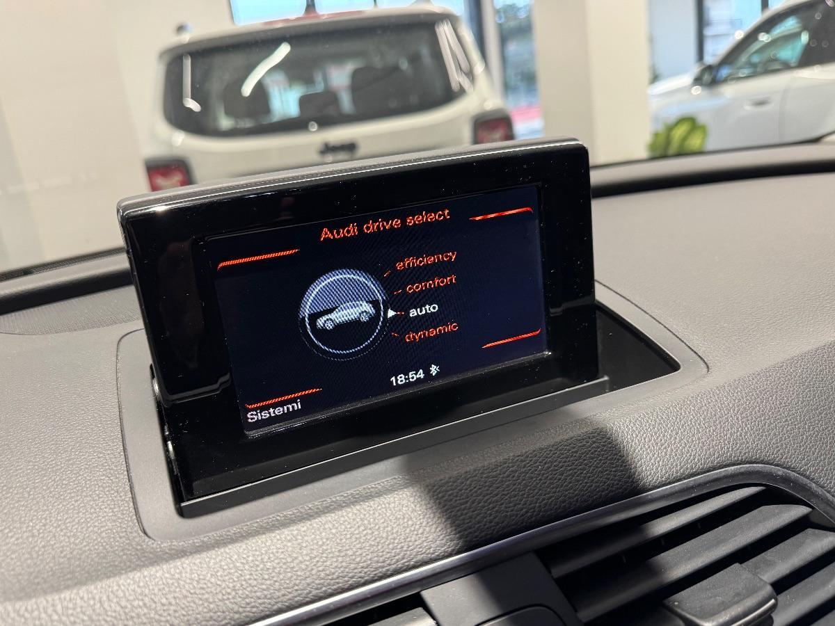 AUDI Q3 2.0 TDI 150 CV Sport Navi/Led