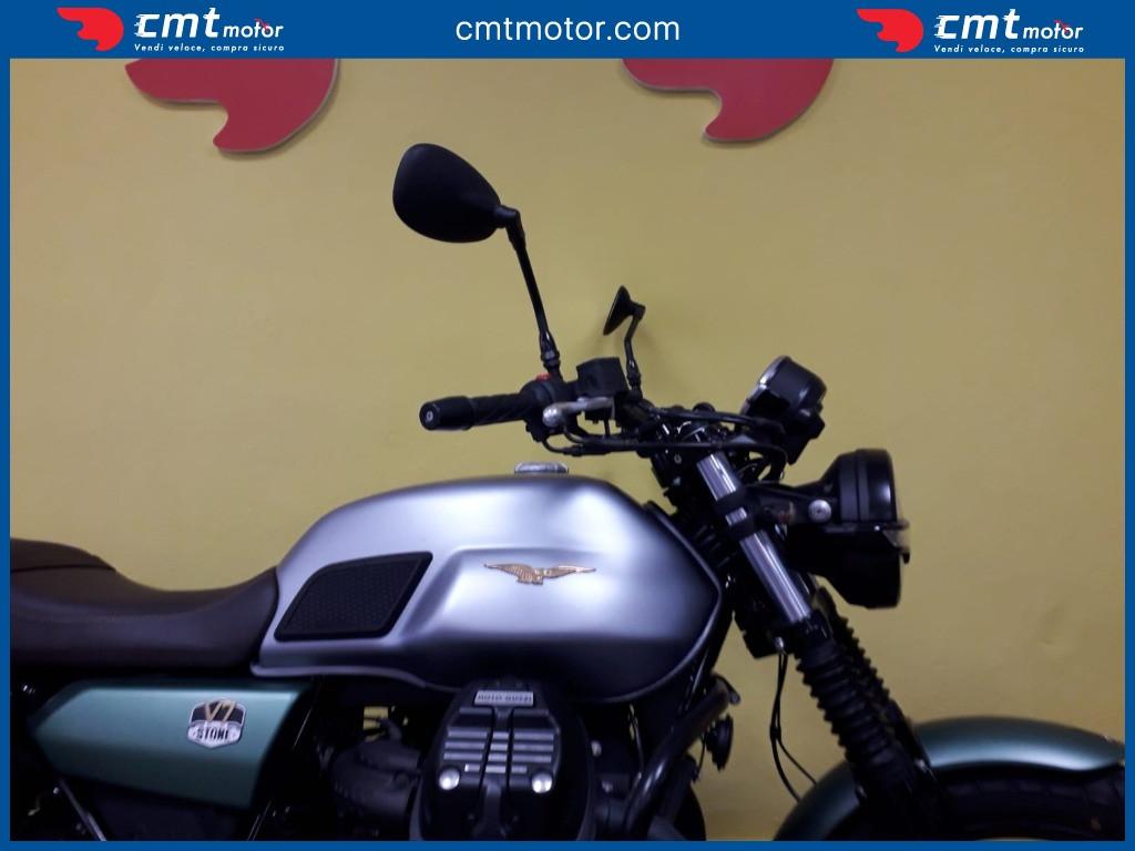 Moto Guzzi V7 - 2021