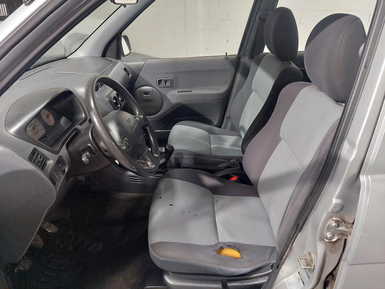 Daihatsu Terios 1.3i 16V cat 4WD SX autocarro 4 posti