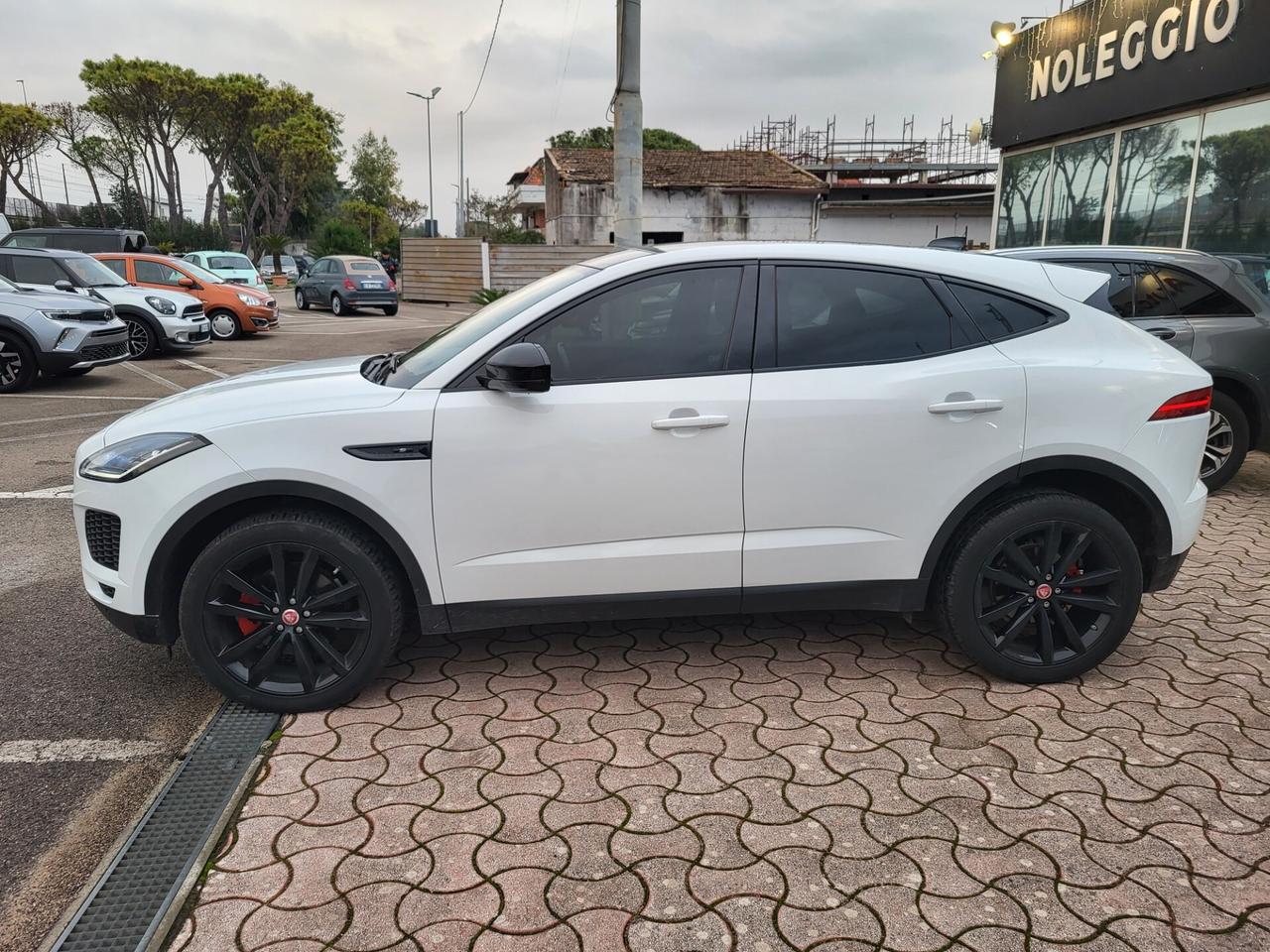 Jaguar E-Pace 2.0D 180 CV AWD R-Dynamic