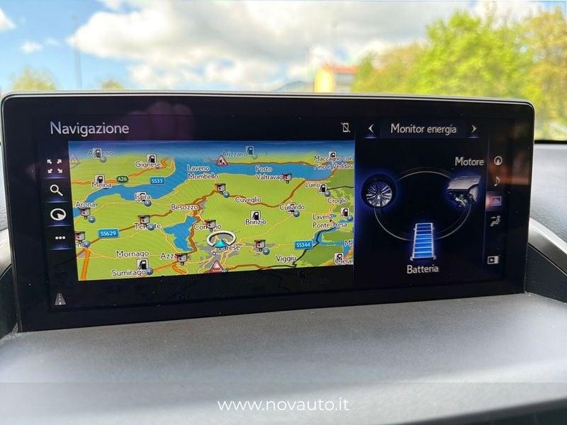 Lexus NX NX 300h 2.5 F Sport 4wd cvt