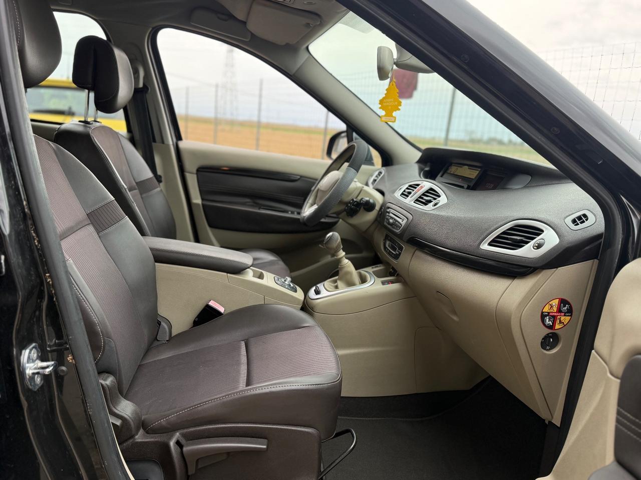 Renault Scenic Scénic X-Mod 1.5 dCi 110CV Luxe