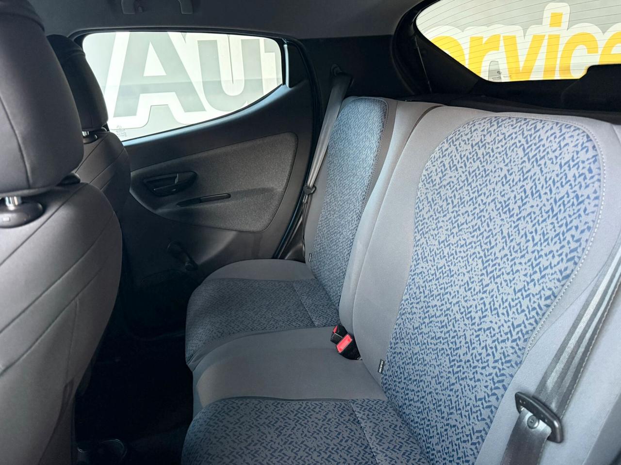 Lancia Ypsilon 1.0 FireFly 5 porte S&S Hybrid Ecochic