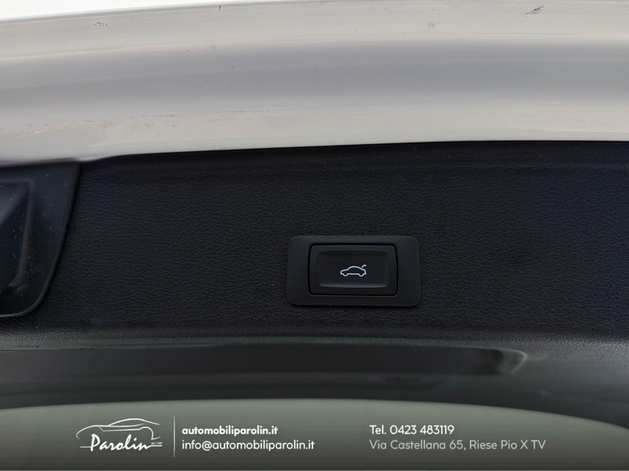 Audi A4 Allroad 40 2.0 tdi mhev Identity Contrast quattro S-tronic LED-pelle-19''