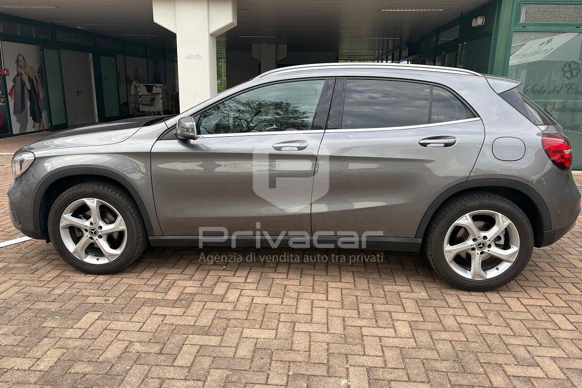 MERCEDES GLA 200 d Automatic Sport