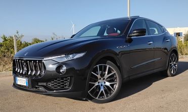 Maserati Levante V6 Diesel AWD Nerissimo Edition