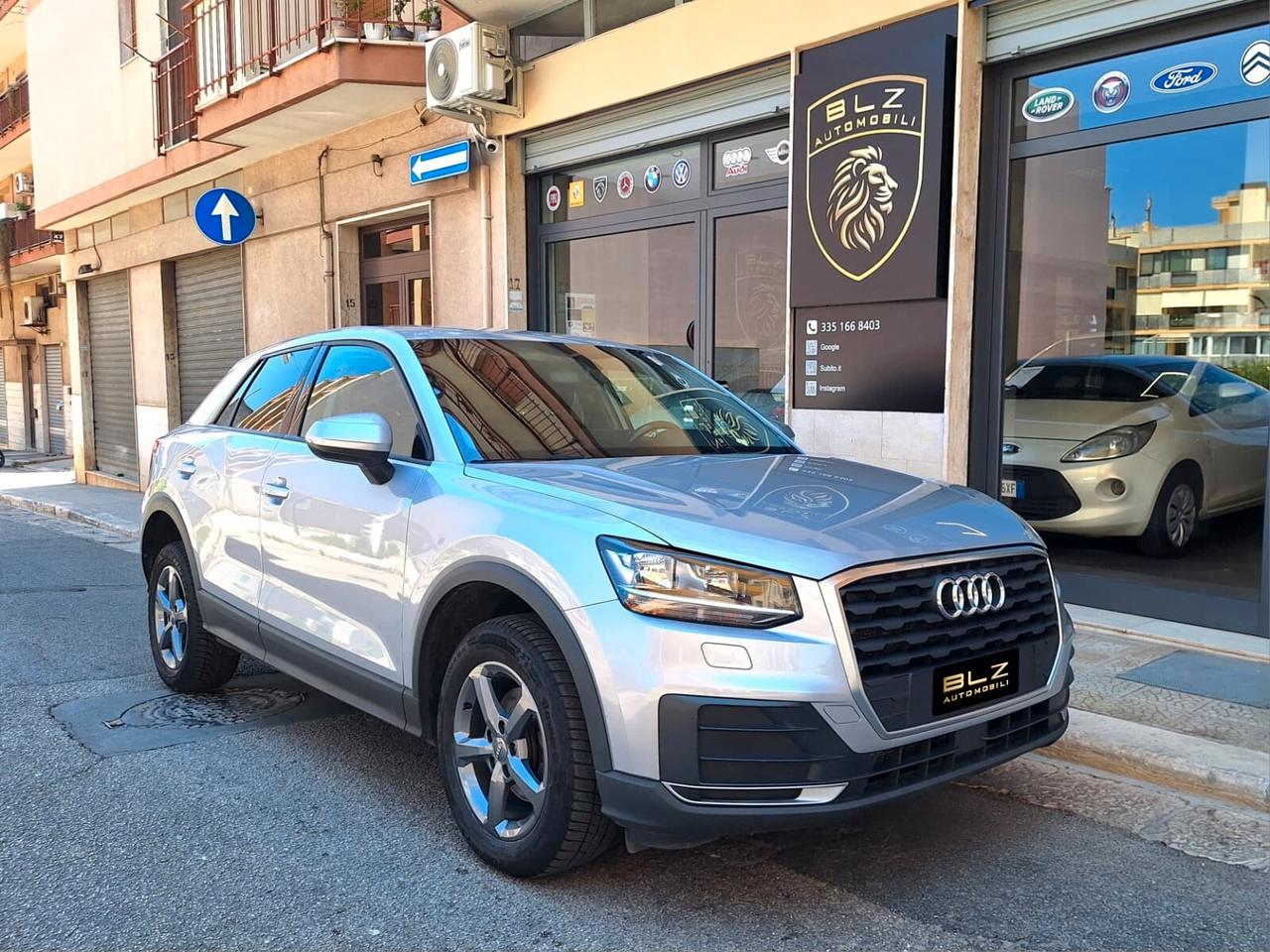 Audi Q2 30 TDI S tronic Identity Black