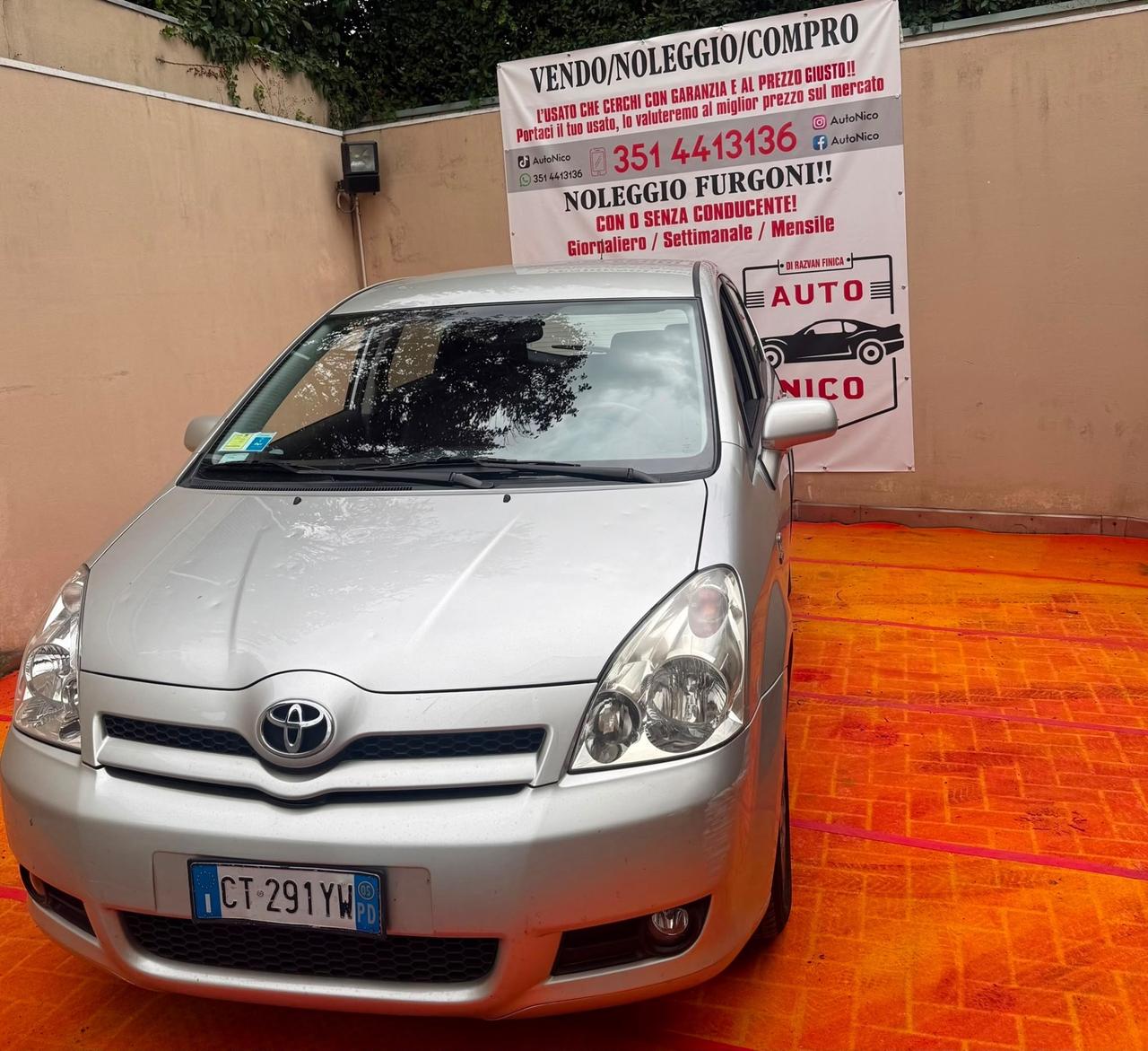 Toyota Corolla Verso 1.8 16V Sol