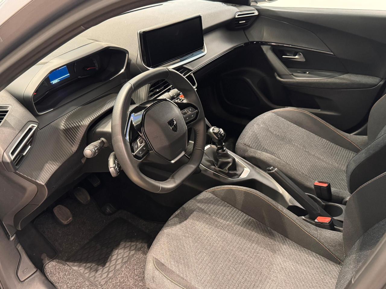 Peugeot 2008 PureTech 100 S&S Style
