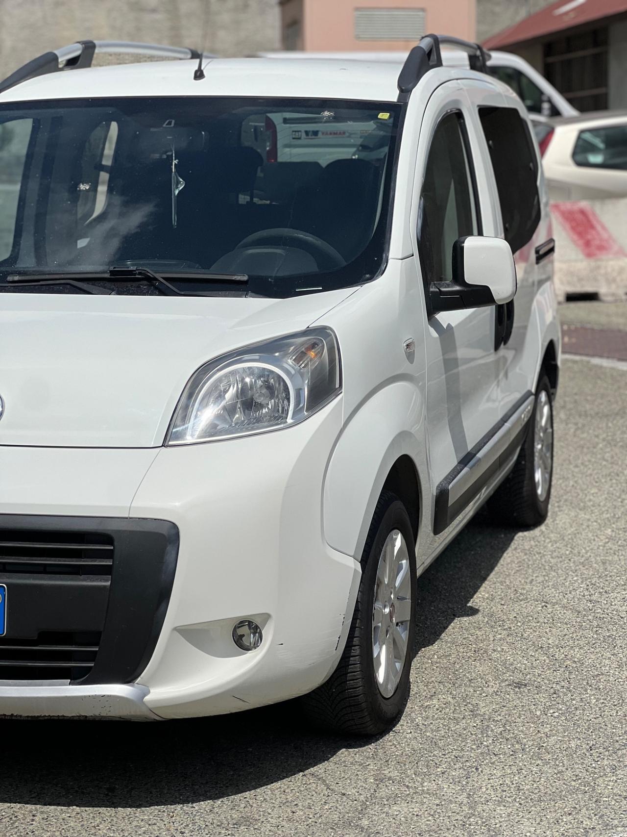 Fiat Qubo 1.3 MJT 95 CV 5.posti Trekking super accessoriata