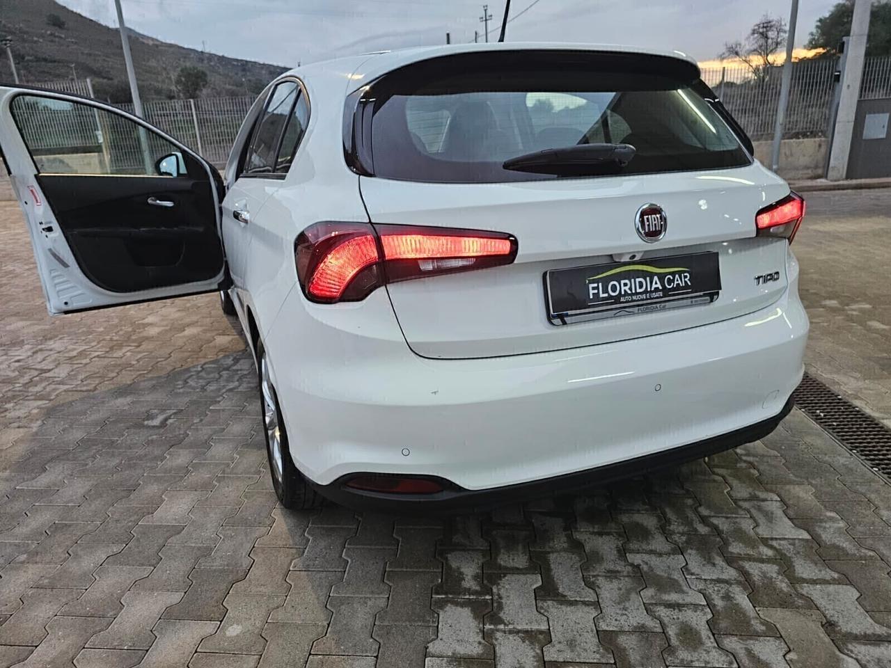 FIAT TIPO 1.6 MJT 120CV LOUNGE AUTOMATICA 06/2019