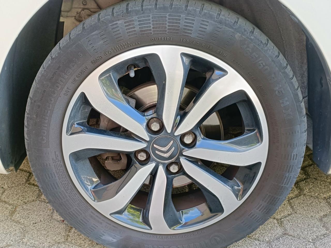 Citroen C1 VTi 72 5 porte Shine