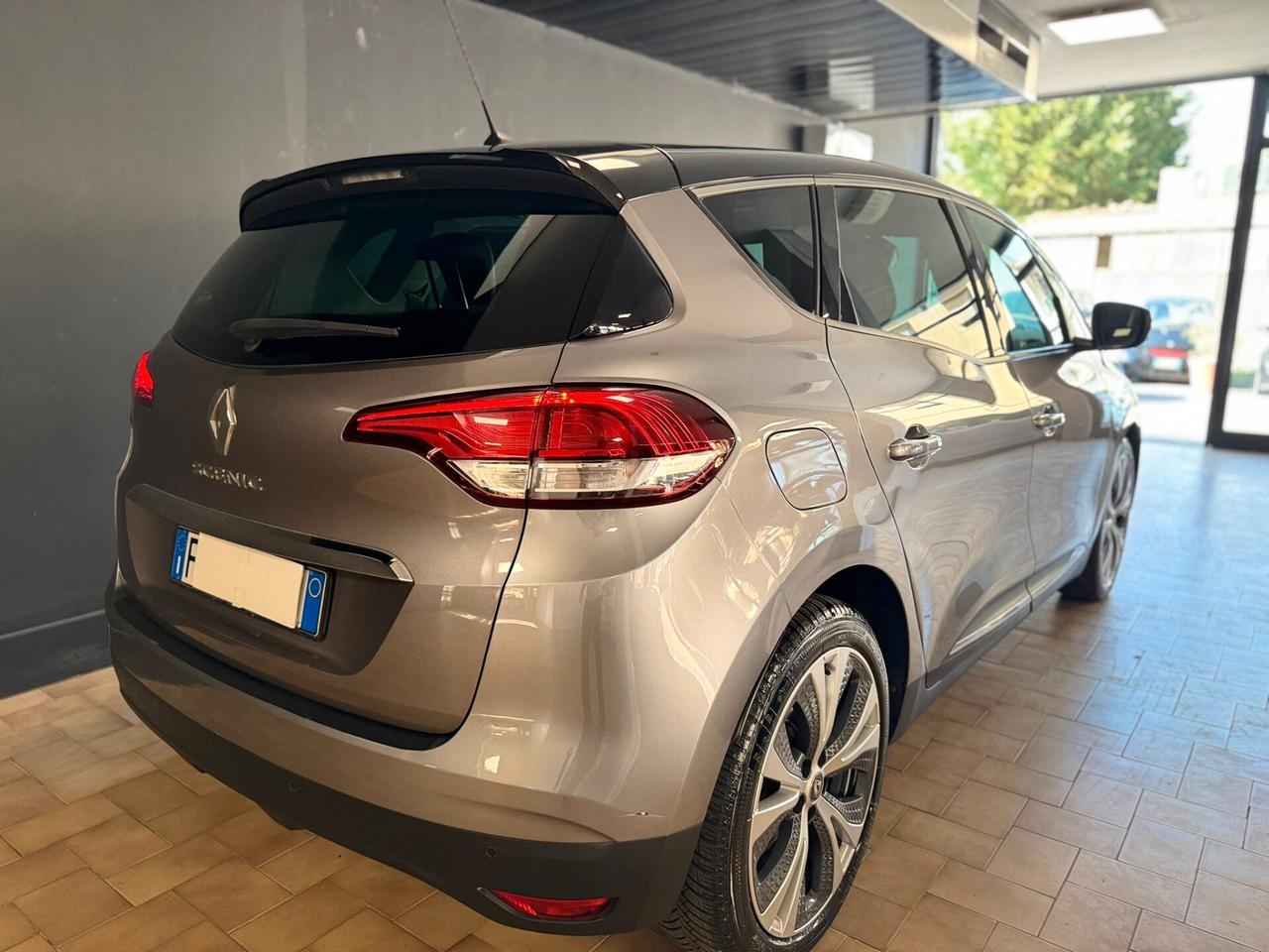Renault Scenic Scénic dCi 8V 110 CV EDC Energy Bose
