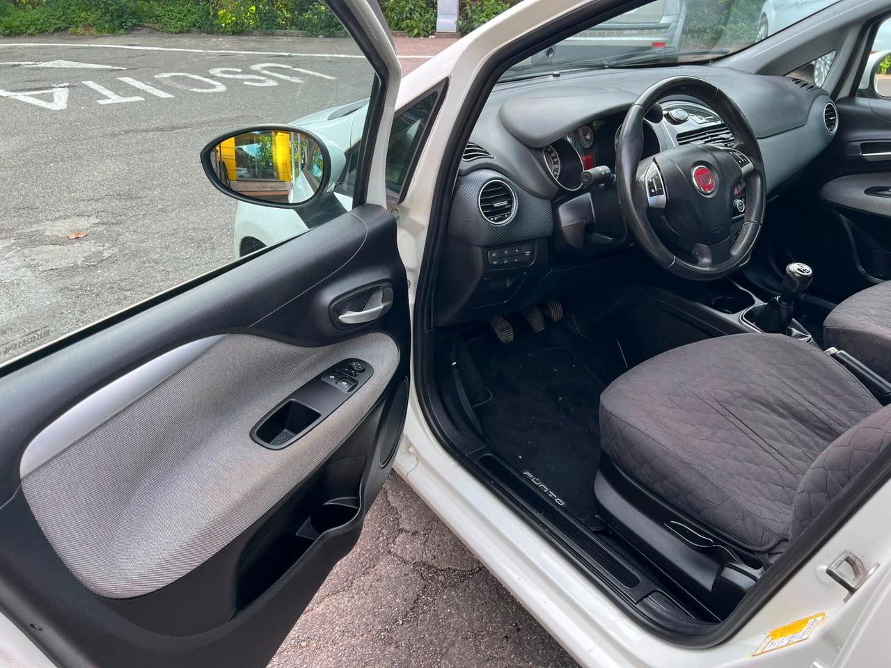 Fiat Grande Punto 1.3 MJT 75 CV 5 porte Dynamic