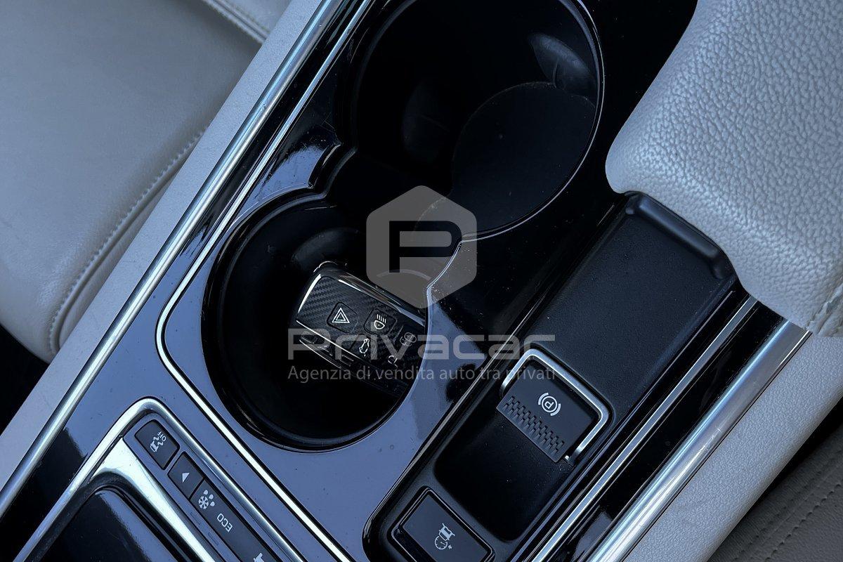JAGUAR XE 2.0 D Turbo 180CV aut. R-Sport