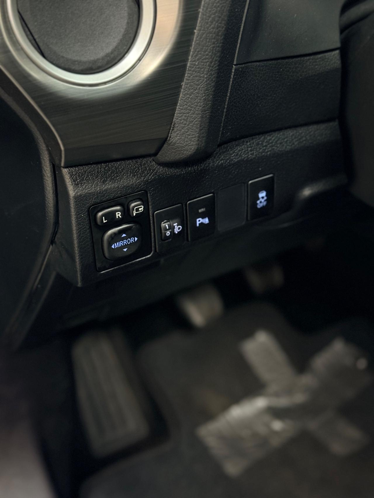 Toyota Auris 2.0 D-4D 124cv 05/2015 Neopatentati Euro 5B