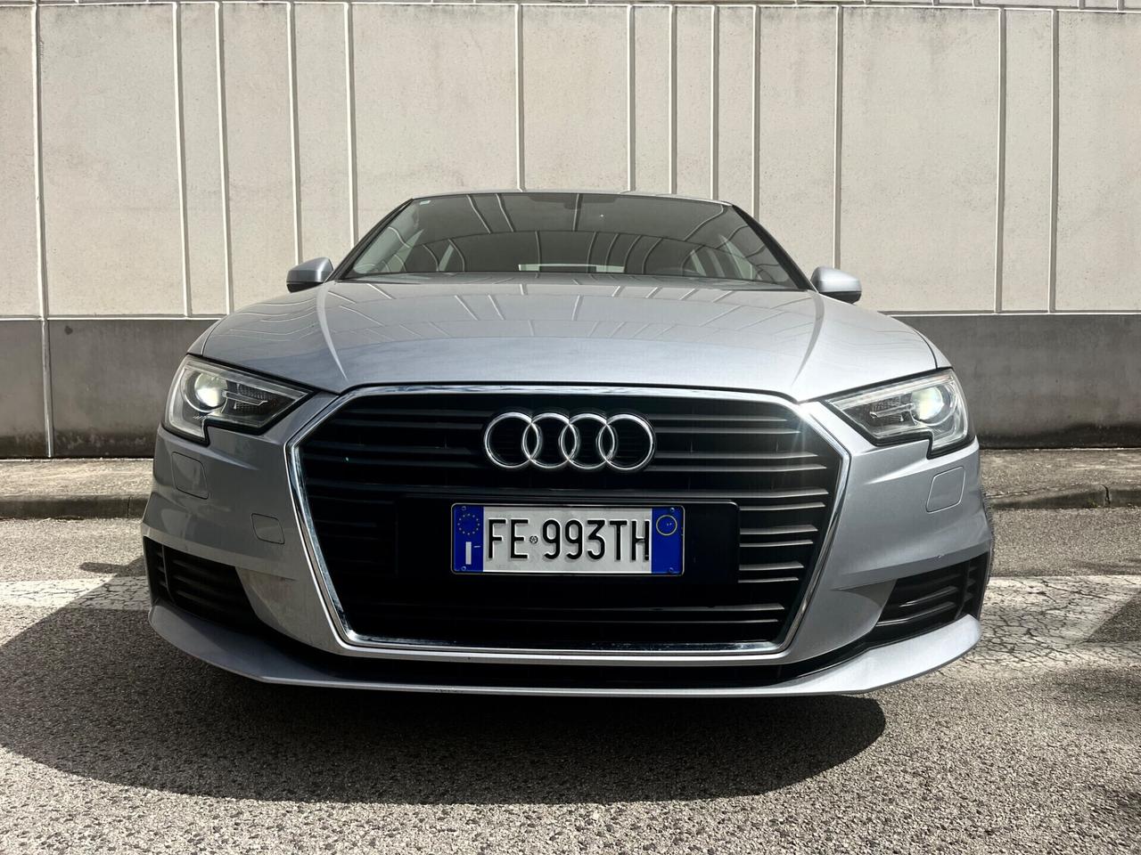 Audi A3 SPB 1.6 TDI S tronic*NAVI*SENSORI*UNIPRO