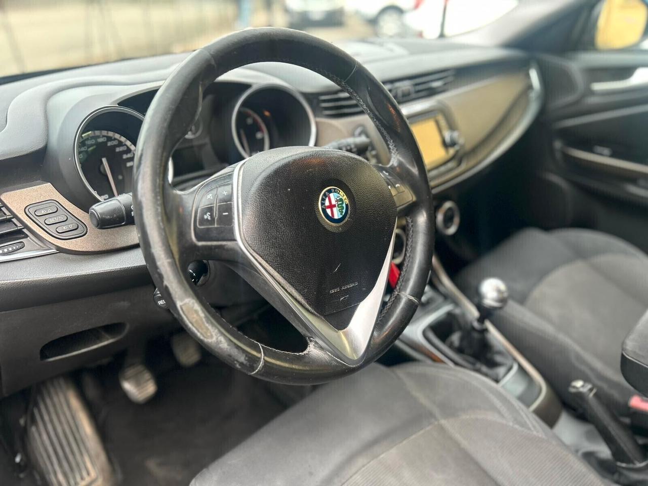 Alfa Romeo Giulietta Anno 2015 1.6 DIESEL 77 KW