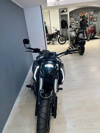 Benda Motorcycles LFC 700