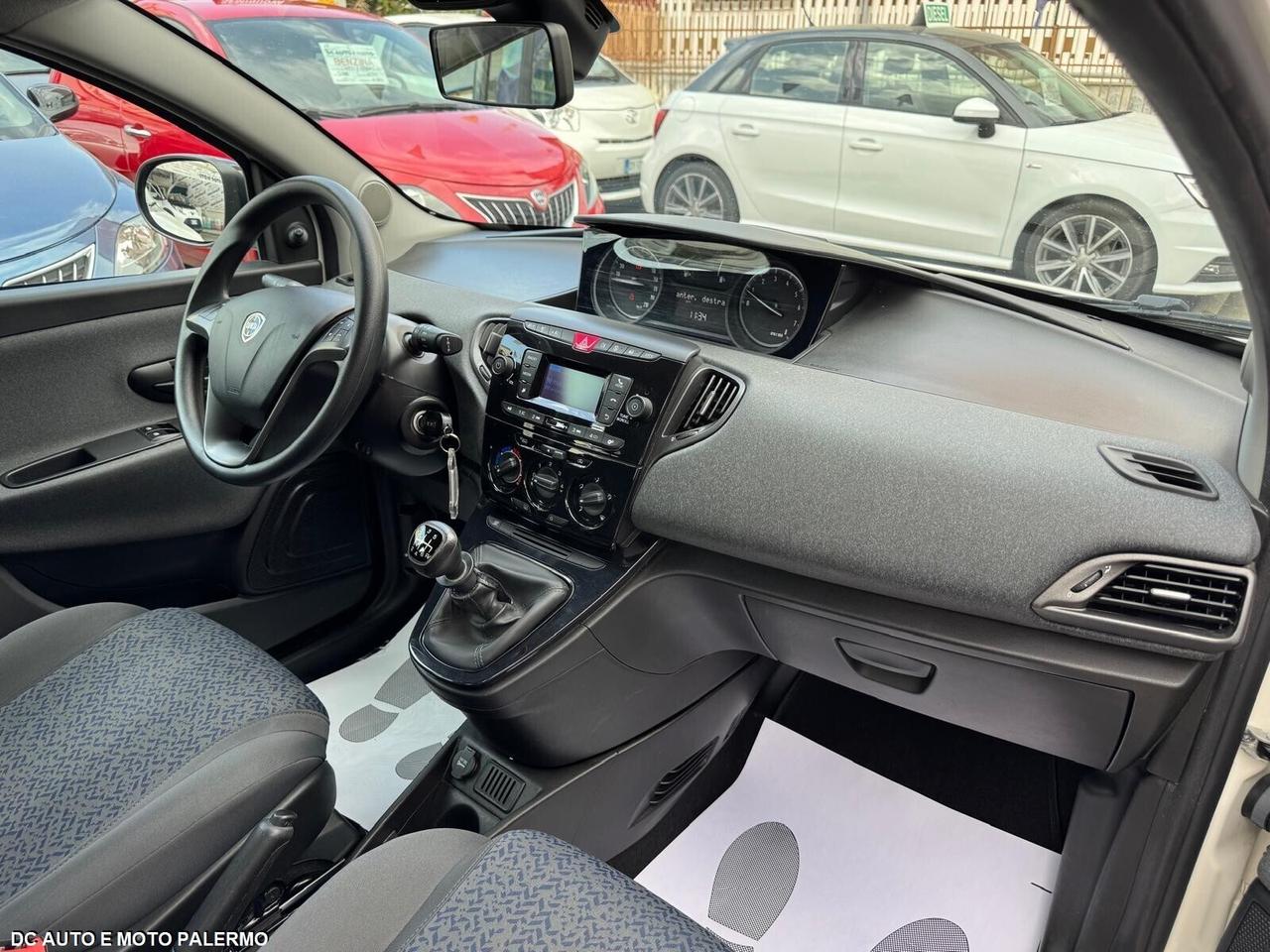 Lancia Ypsilon 1.0 Benzina S&S Hybrid Silver.2022