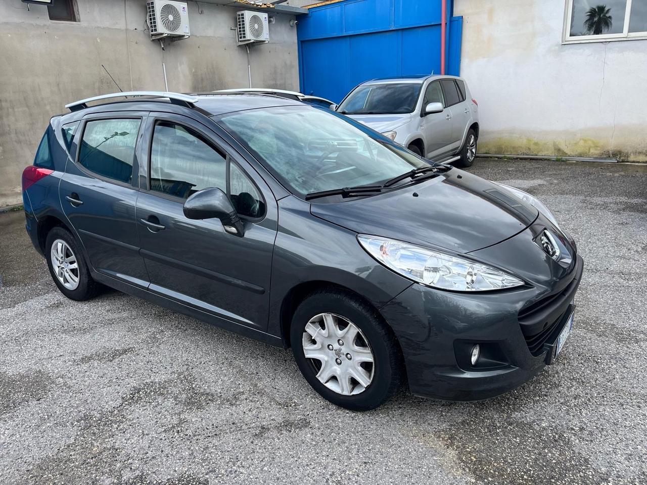 Peugeot 207 s.w-1.6 hdi-full-2010