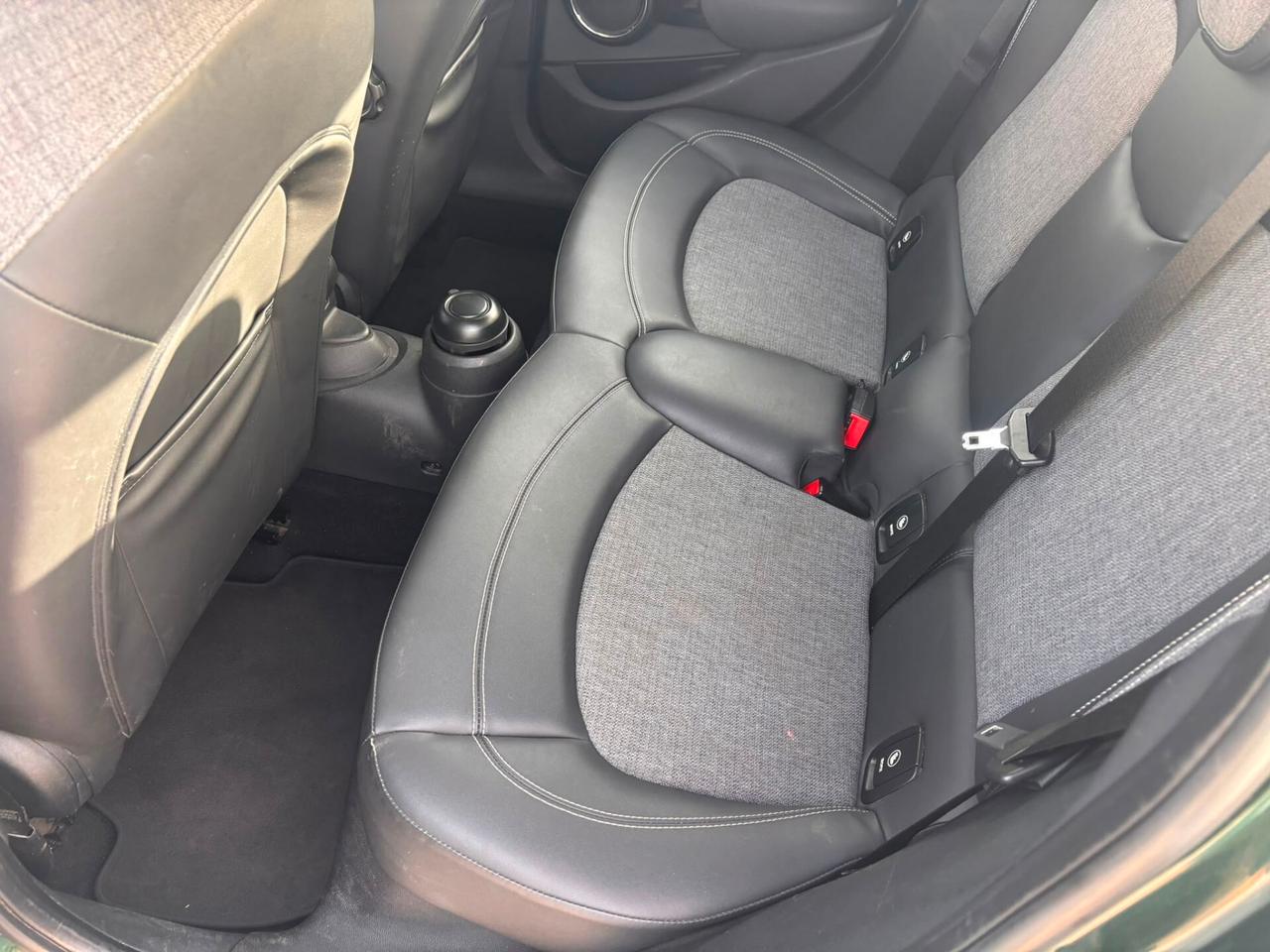 Mini 2.0 Cooper SD Business XL 5 porte