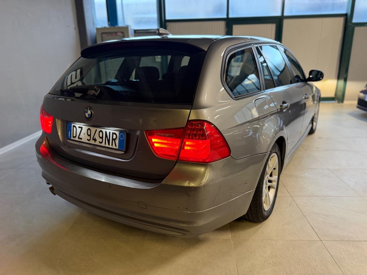 Bmw 318d TOURING ATTIVA KMCERT NAVIPRO