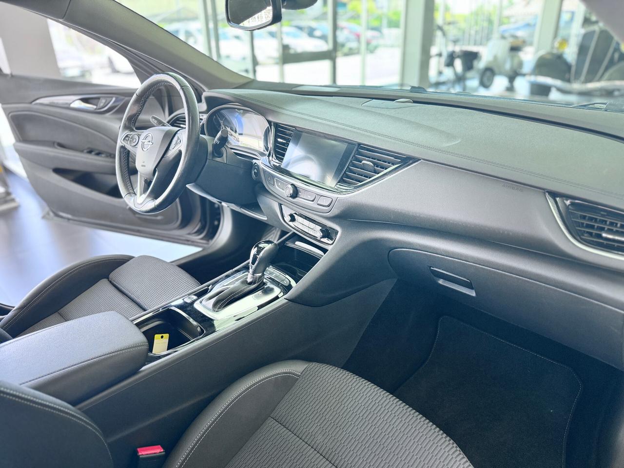 Opel Insignia 1.6 CDTI 136 S&S Sports Tourer Business