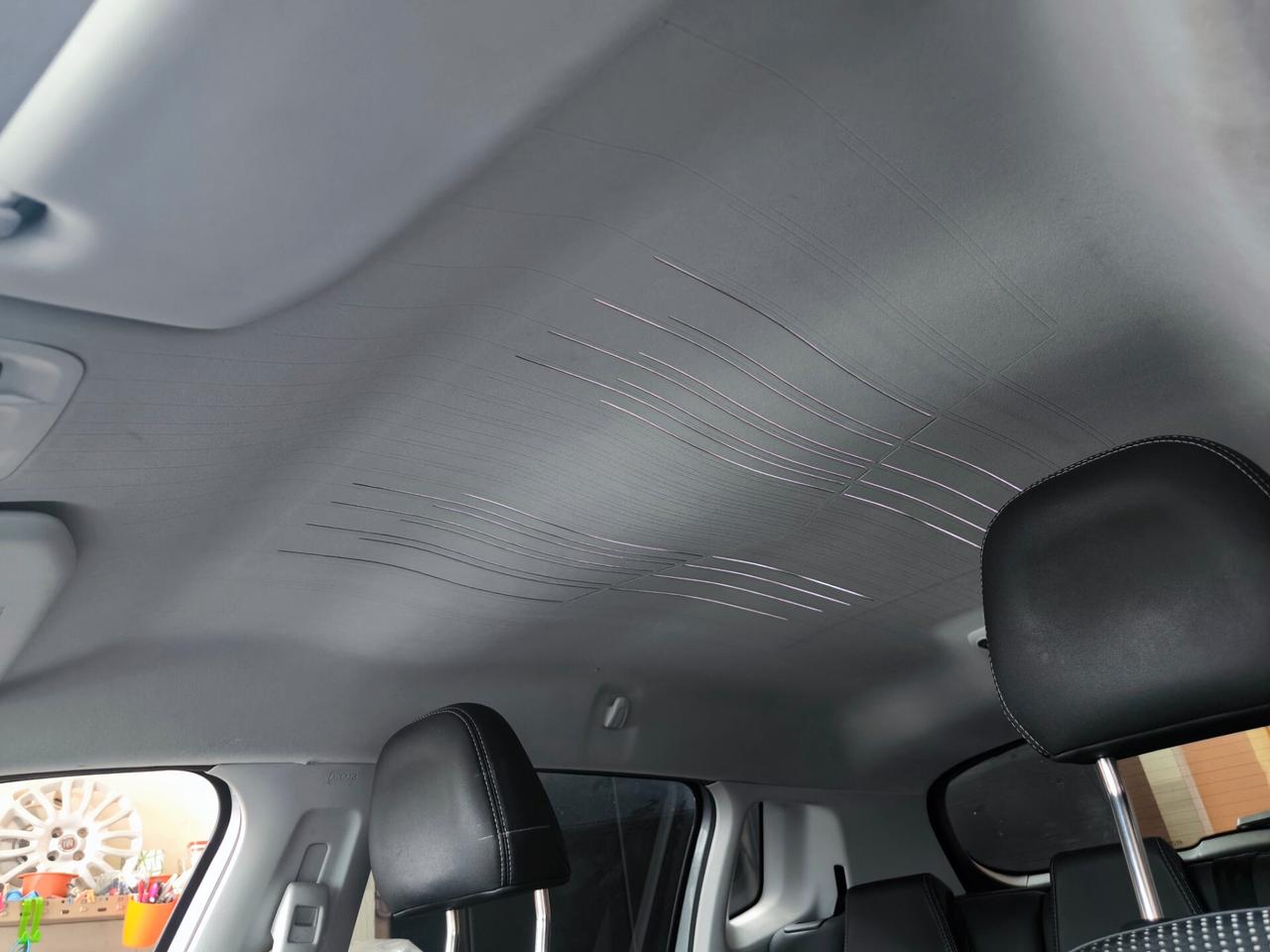 PEUGEOT 2008 1,6 HDI ALLURE- CAMBIO AUTOMATICO- KM 110000