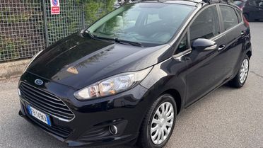 Ford Fiesta 1.4 5 porte Bz.- GPL Black & White Edition