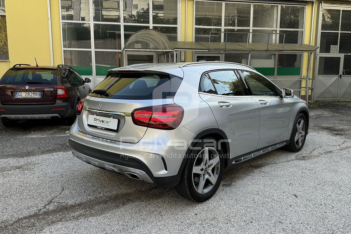 MERCEDES GLA 200 Sport