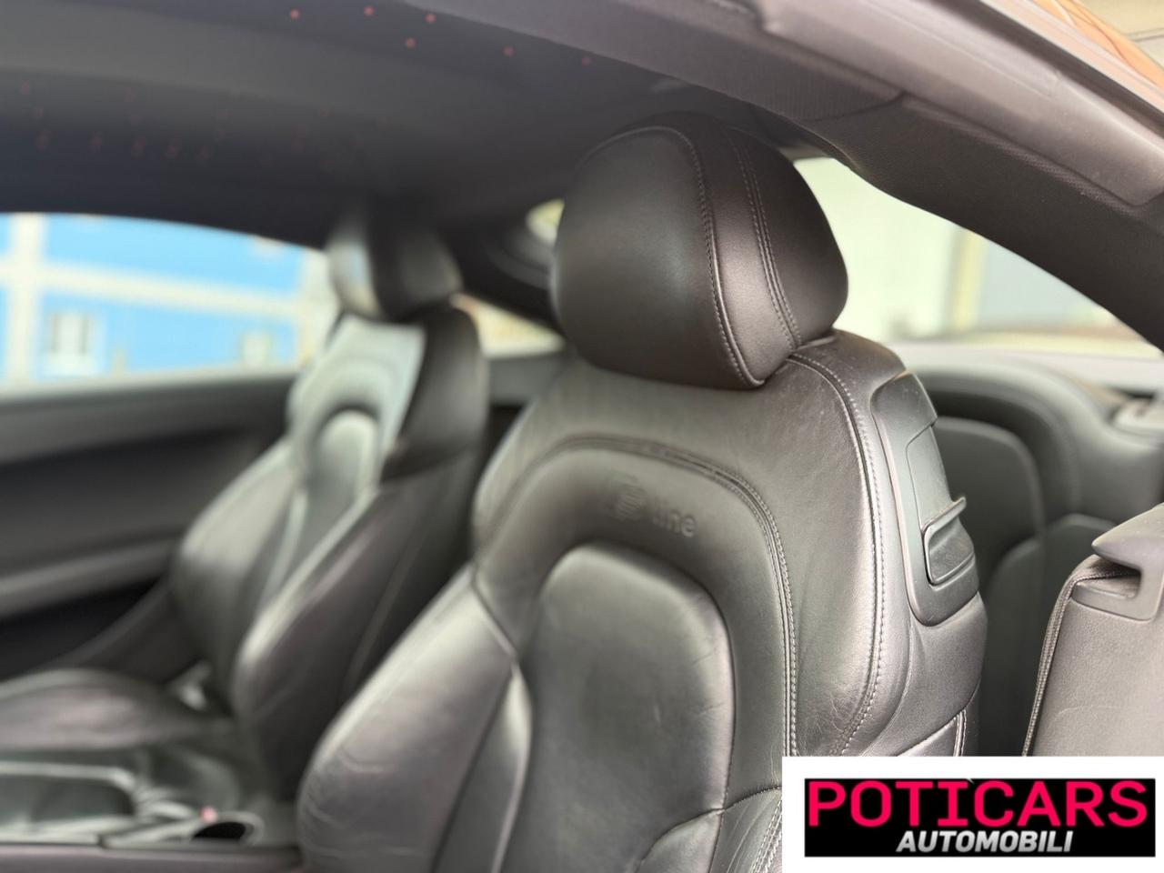 Audi TT Coupé 3.2 V6 quattro S tronic