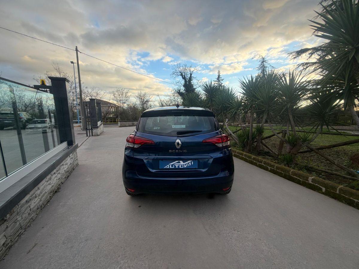 RENAULT - Scénic - TCe 140 CV EDC FAP Intens