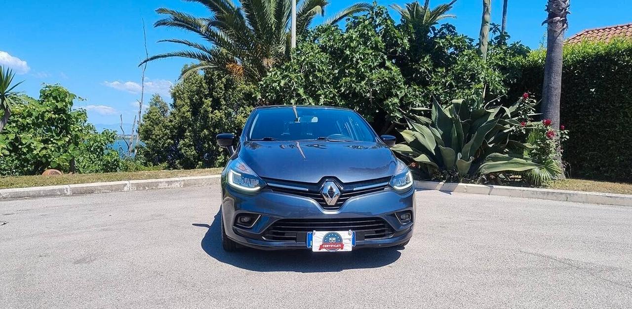 Renault Clio dCi 8V 90 CV 5 porte Moschino Intens