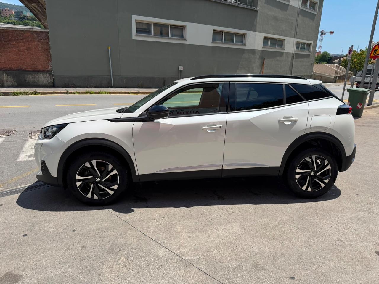 PEUGEOT 2008 1.2 ALLURE PACK 100 CV