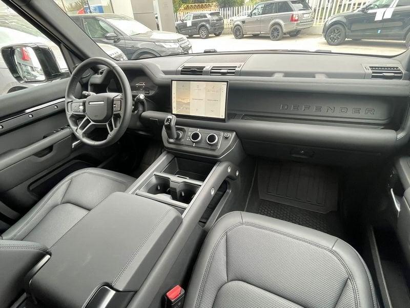 Land Rover Defender 110 3.0D I6 200 CV AWD Auto X-Dynamic SE