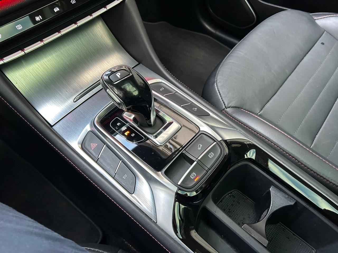 Mg EHS Plug-in HYBRID Exclusive auto | 40.000KM!!!