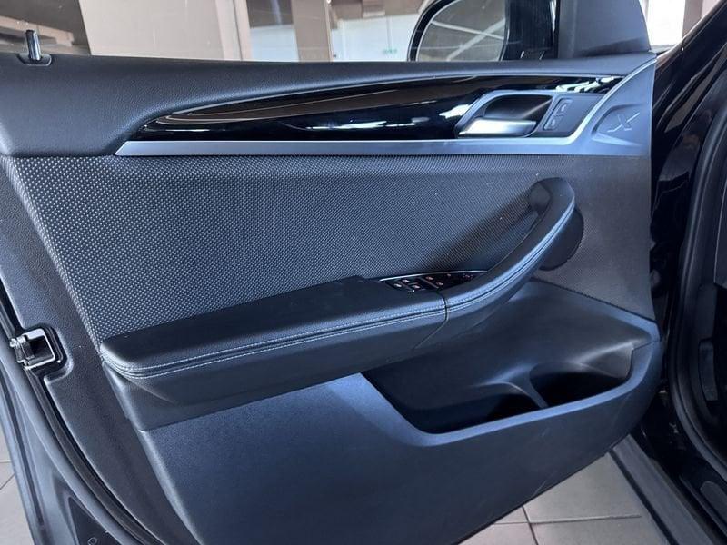 BMW X3 X3 sDrive18d xLine